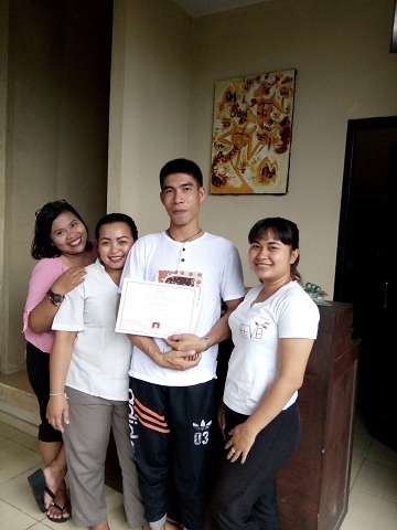 Reeva Bali Spa School Student